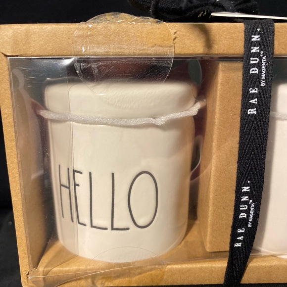 Rae Dunn HELLO/PRETTY mini canisters w/flower toppers 3.5x2.5” New in Box - Picture 2 of 9